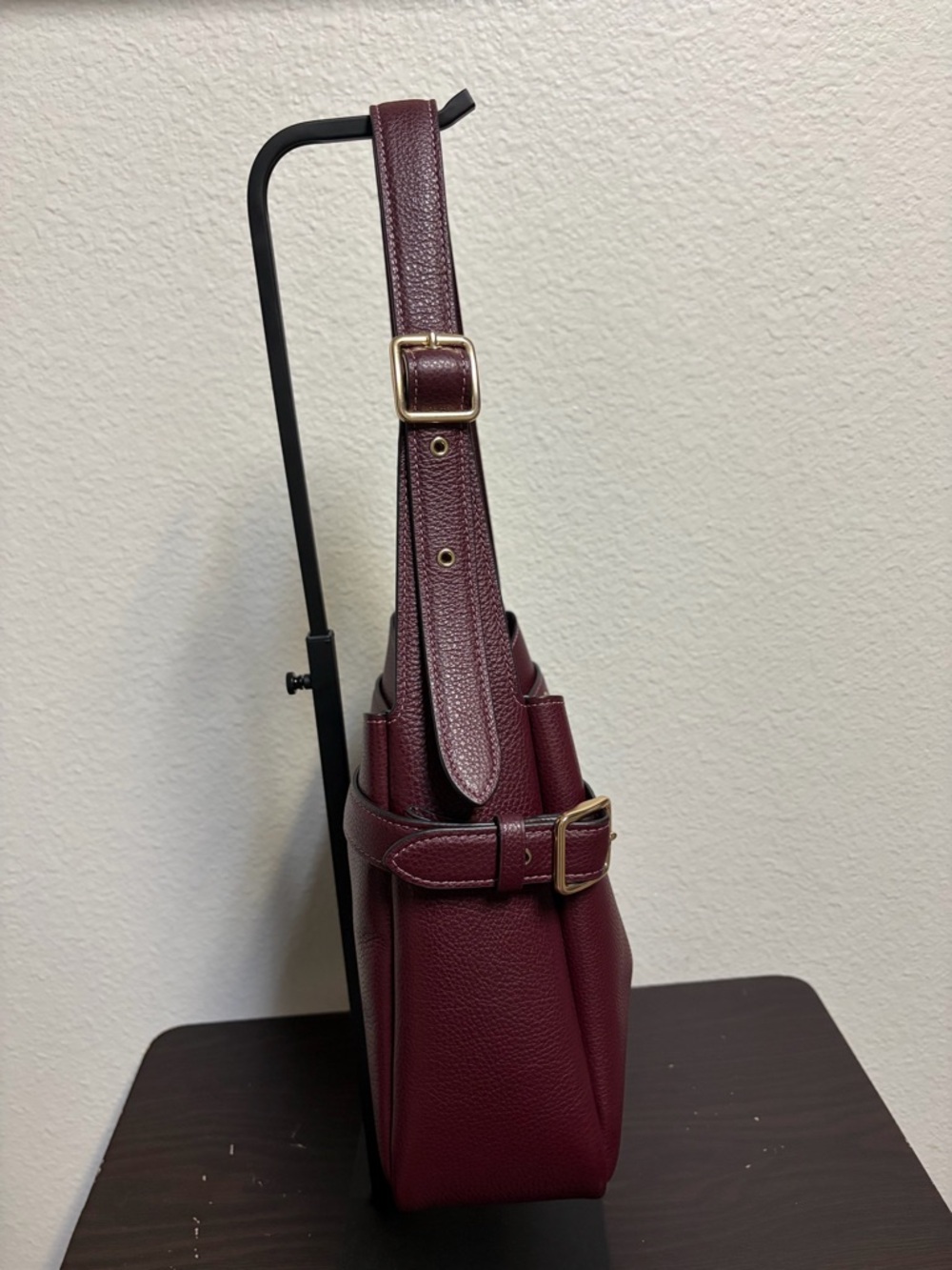 Coach Hadley Convertible Crossbody / Shoulder Bag in Burgundy/Merlot - Picture 5 of 15